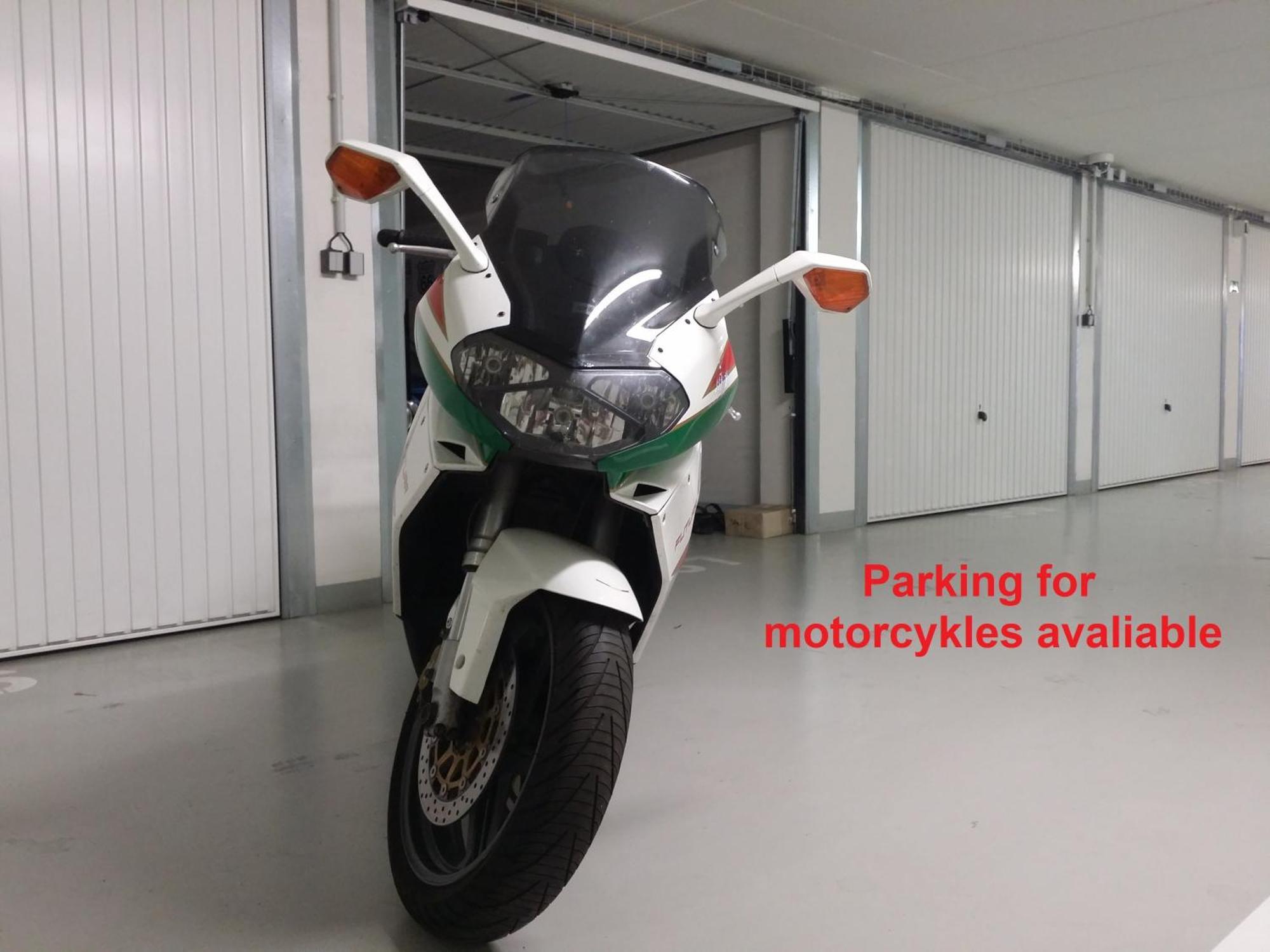 Chotesovska Apartment With Parking Place Praag Buitenkant foto